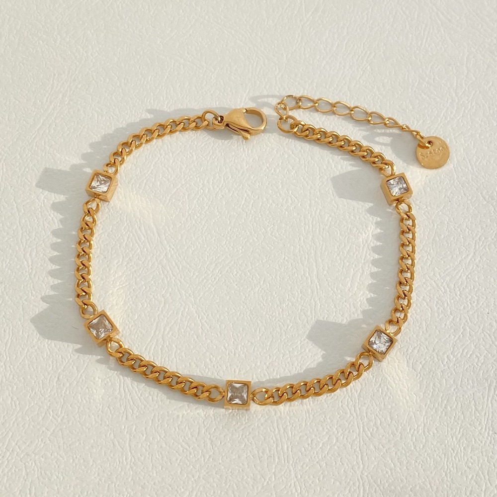 18K Gold Plated Elegant Gold Chain Bracelet with Crystal Accents